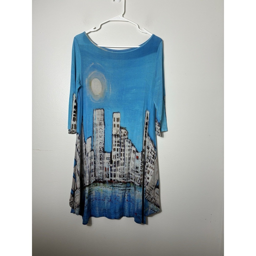 UBU Tunic Bamboo City‎ Skyline Top Sz Small 3/4 Sleeve Comfort Art To Wear